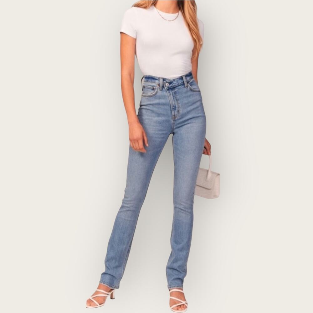 Abercrombie & Fitch 90’s Uktra High Rise Slim Straight Jeans size 30